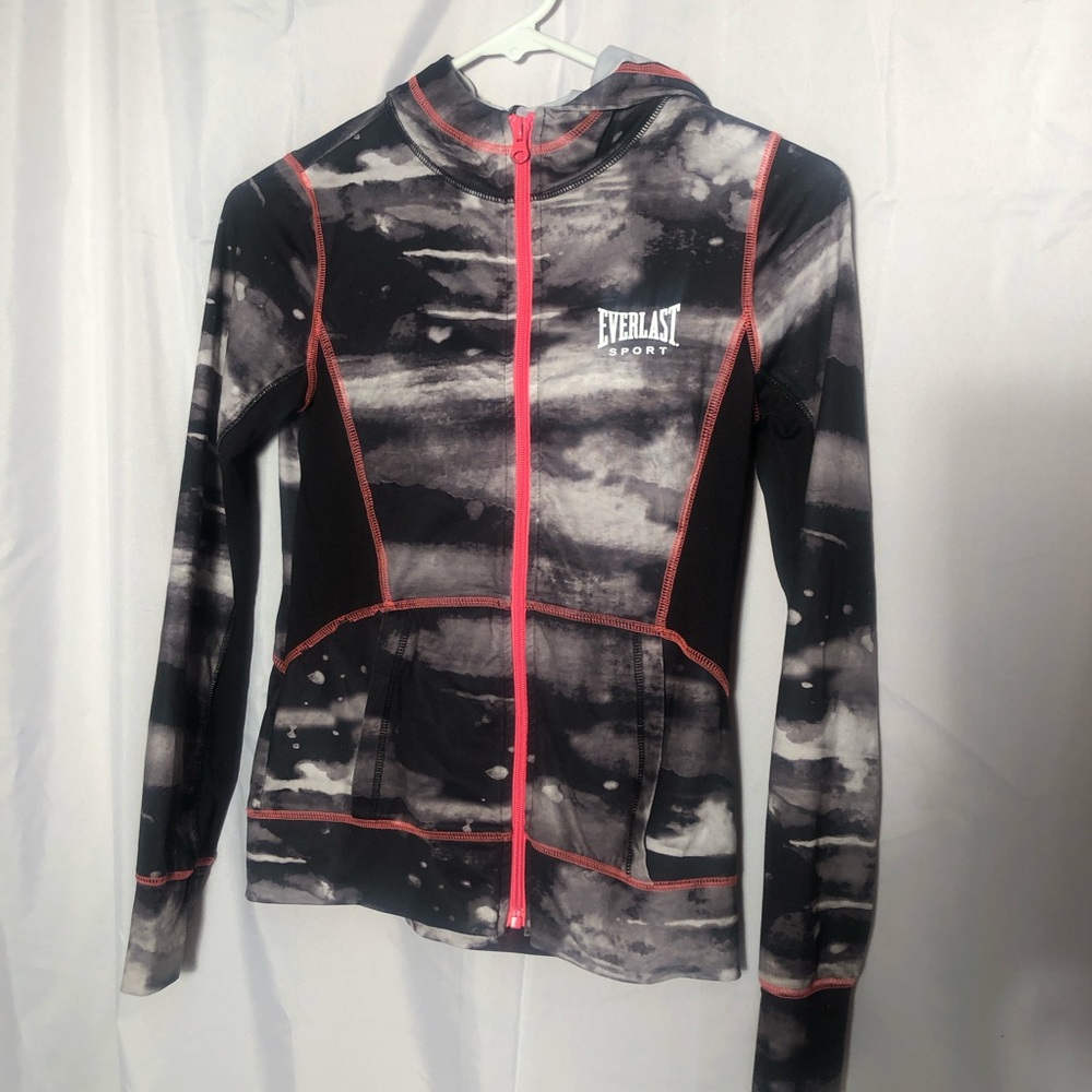 🔥Girls Everlast Sport Athletic shirt Size 10/12🔥